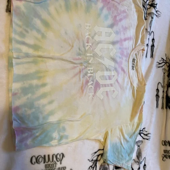 AC/DC Womans Tie-Dye CroppedT-Shirt size Xl - Picture 5 of 6